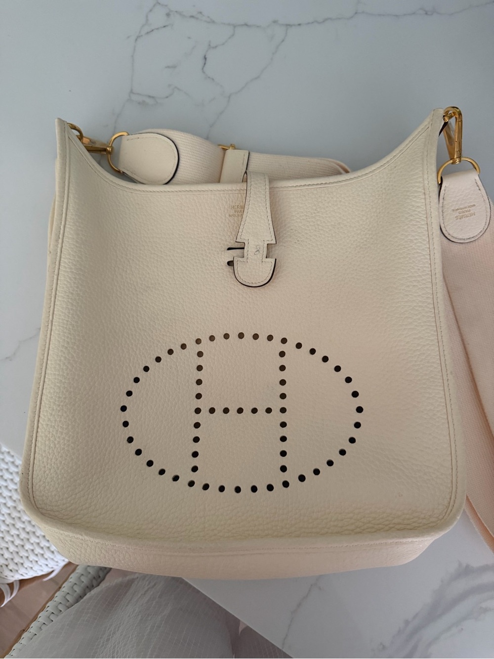 Hermes Nata Perforated H Evelyne III size 29 Crossbody Bag